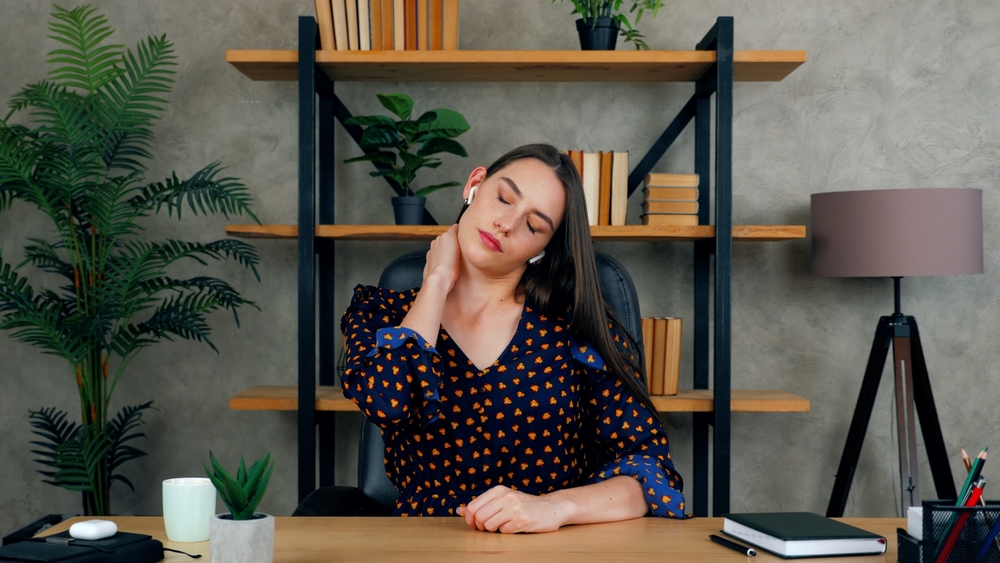 5 Stretches to Ease Neck Tightness